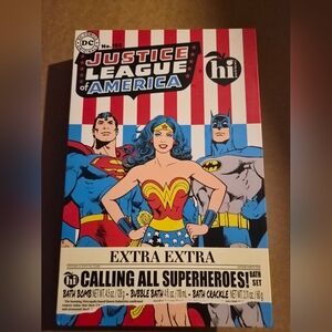 Justice League Superhero Bath Set - Red, Blue, Yellow